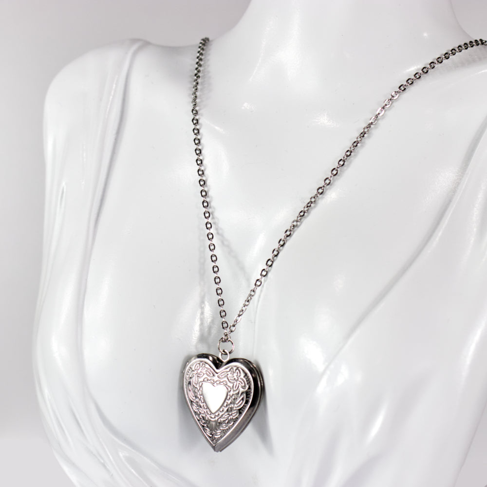 Photo Locket Necklace | Photo Heart Locket | Artisans Boutique